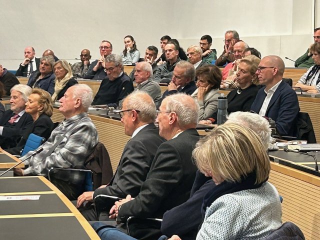 A. Holenstein "La Svizzera nel cuore dell'Europa". Presentazione del volume